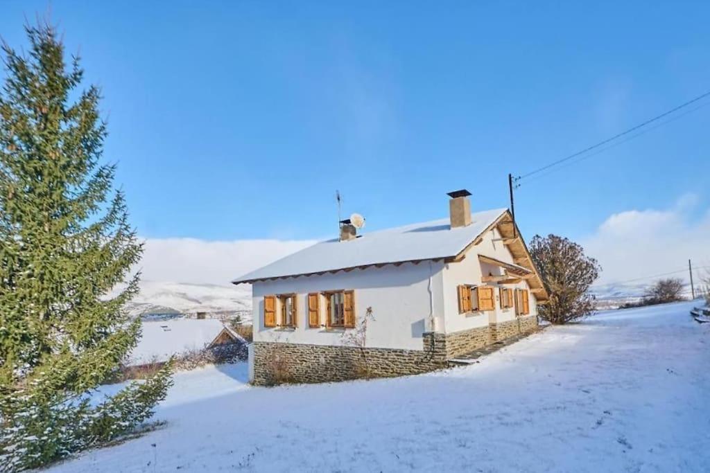 Casa L'Avet. El Vilar D'Urtx Escardacs Eksteriør billede